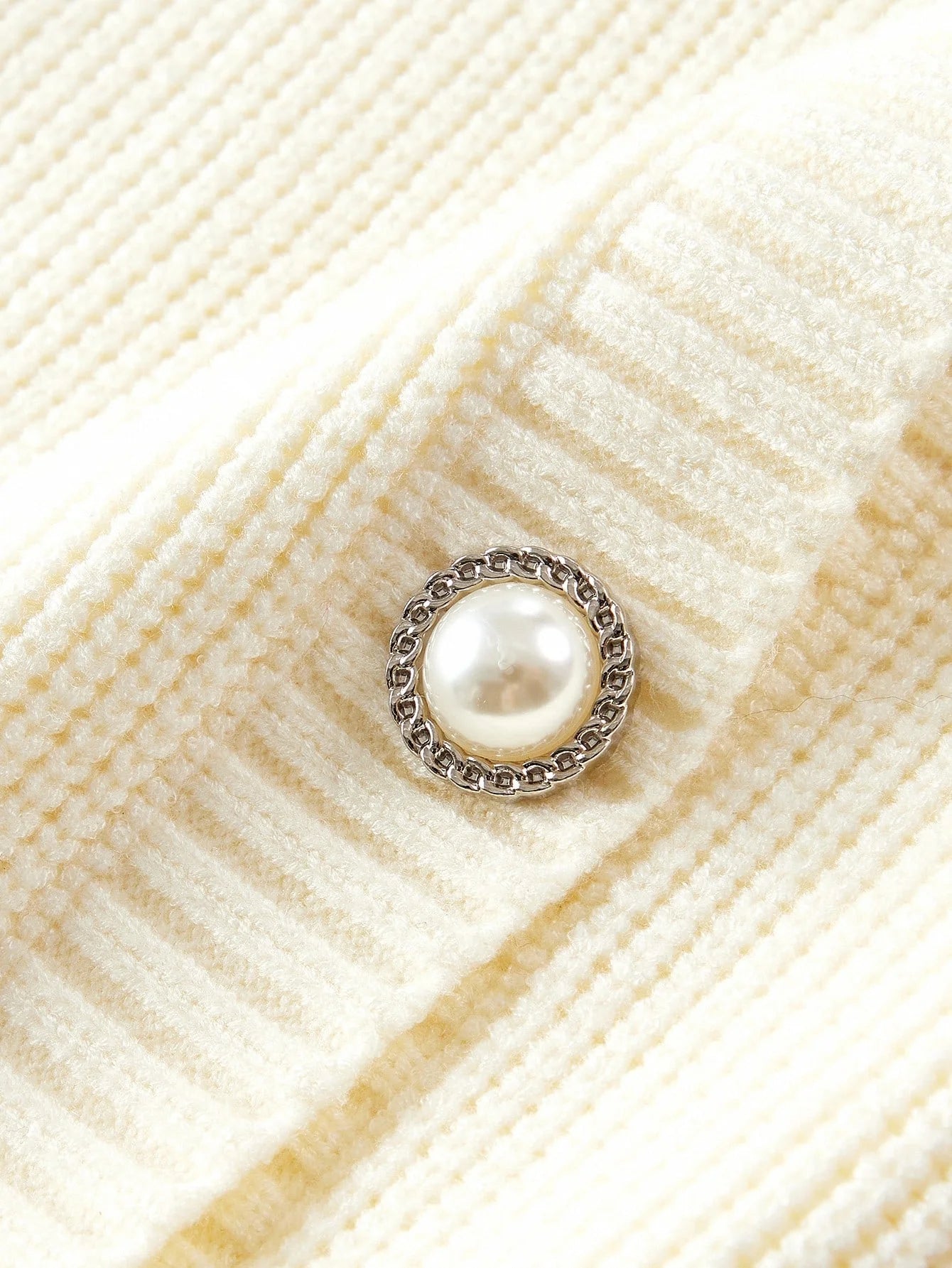 PREMIUM EMBROIDERY BUTTON UP CARDIGAN