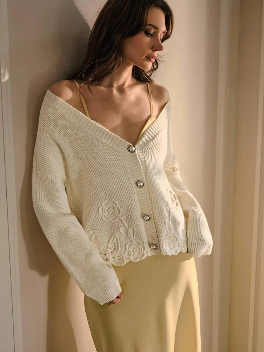 PREMIUM EMBROIDERY BUTTON UP CARDIGAN