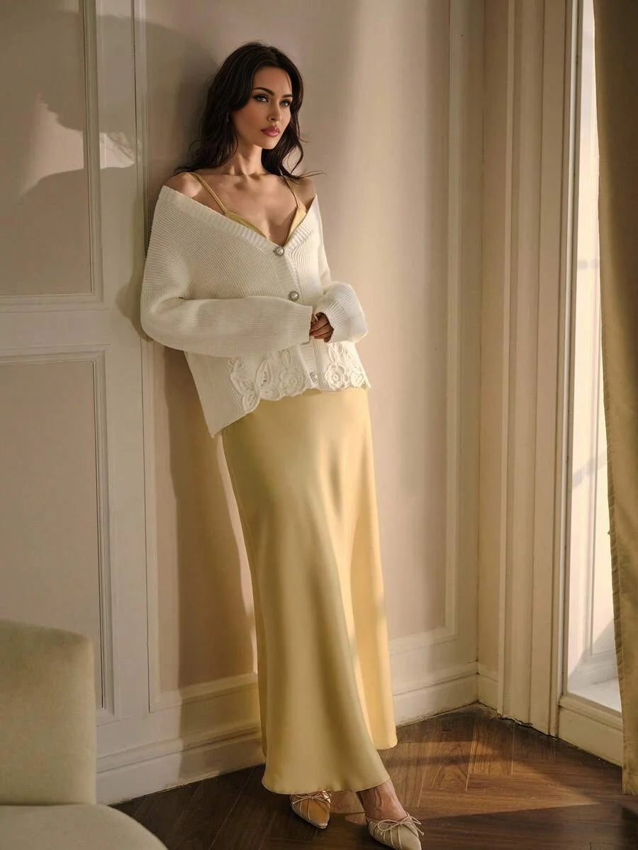 PREMIUM EMBROIDERY BUTTON UP CARDIGAN