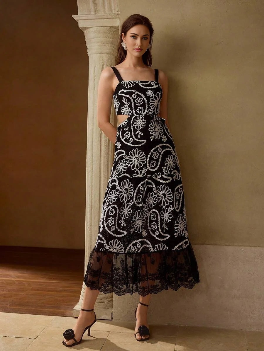 PREMIUM EMBROIDERY CONTRAST LACE DRESS