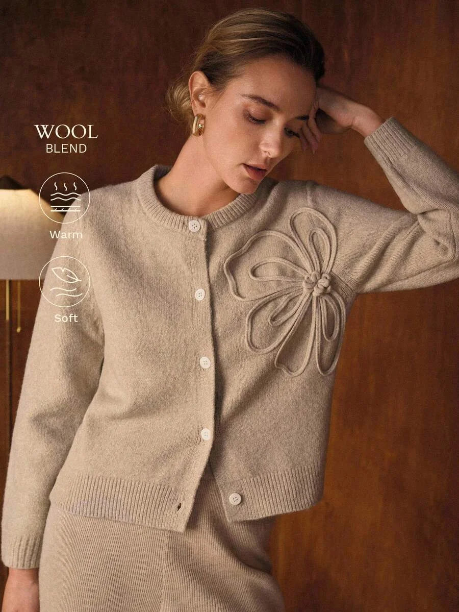 PREMIUM EMBROIDERY FLORAL PATTERN BUTTON PLACKET CARDIGAN