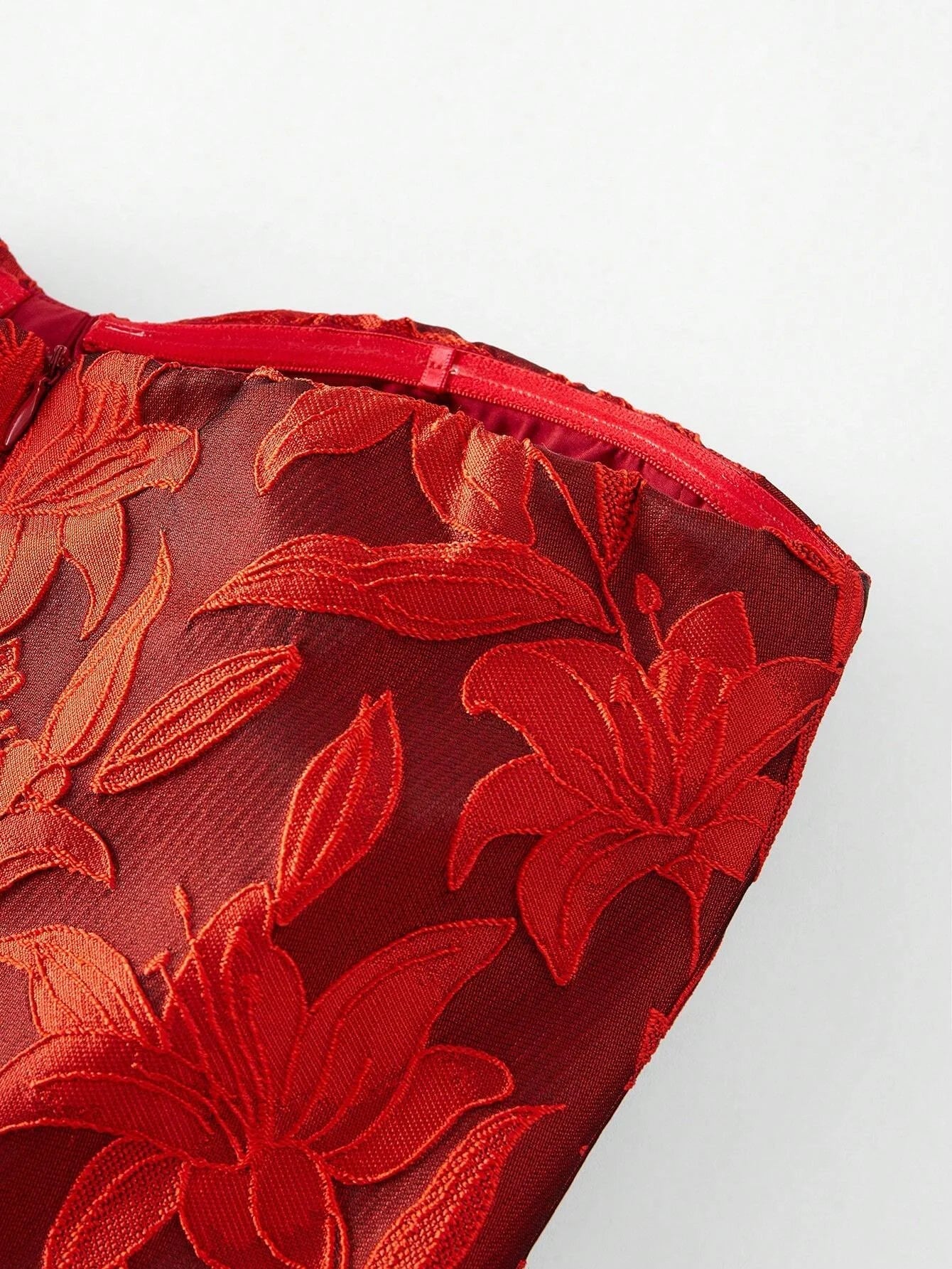 PREMIUM EMBROIDERY FLORAL PATTERN FLARE HEM BUSTIER TUBE LONG DRESS