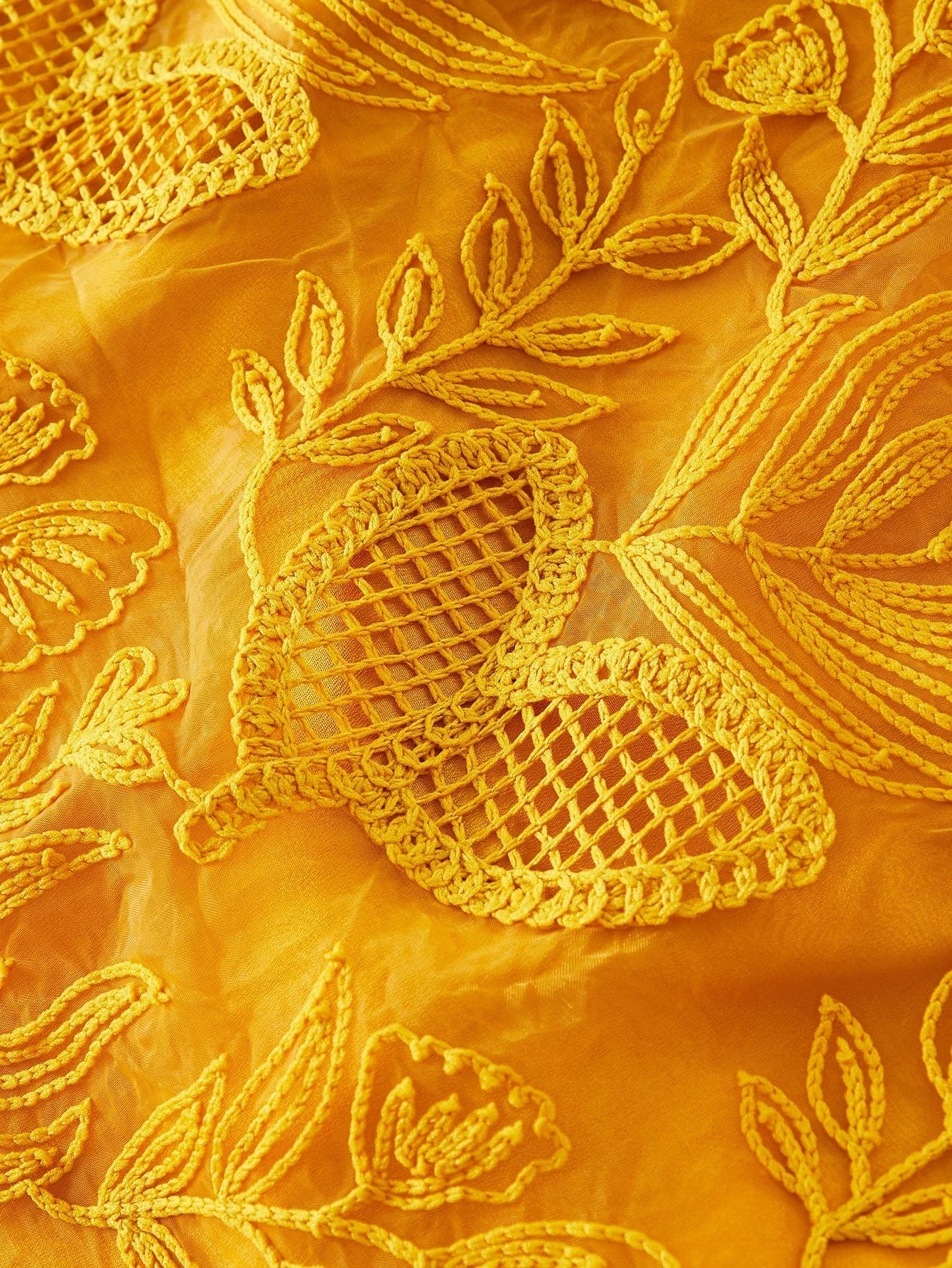 PREMIUM EMBROIDERY MESH RUFFLE HEM DRESS