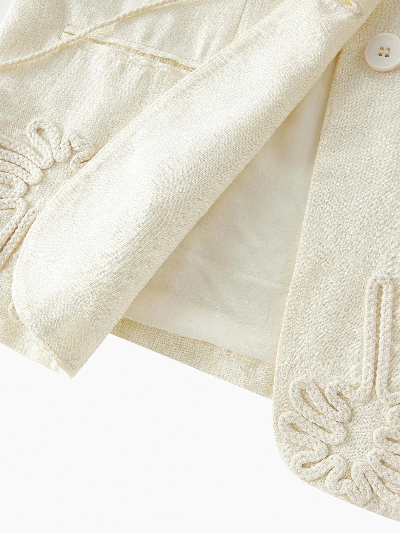 PREMIUM EMBROIDERY PLANTS PATTERN PEAK COLLAR TASSEL BELTED BLAZER