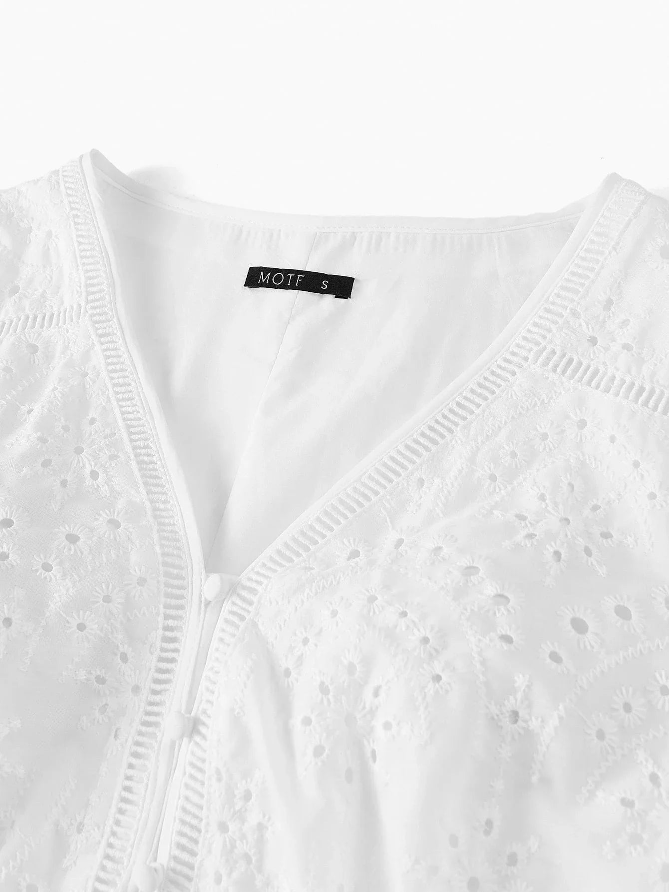 PREMIUM EYELET EMBROIDERY RUFFLE HEM DRESS