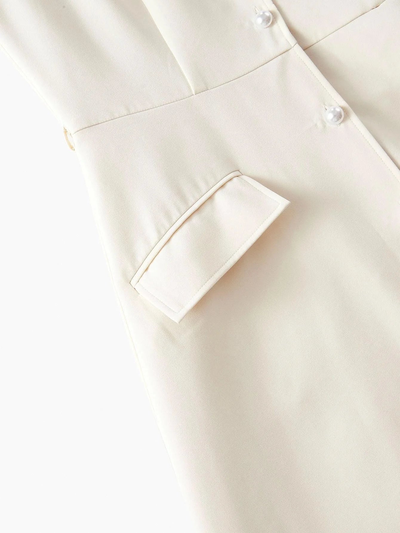 PREMIUM FAUX PEARL BUTTON BELTED DRESS