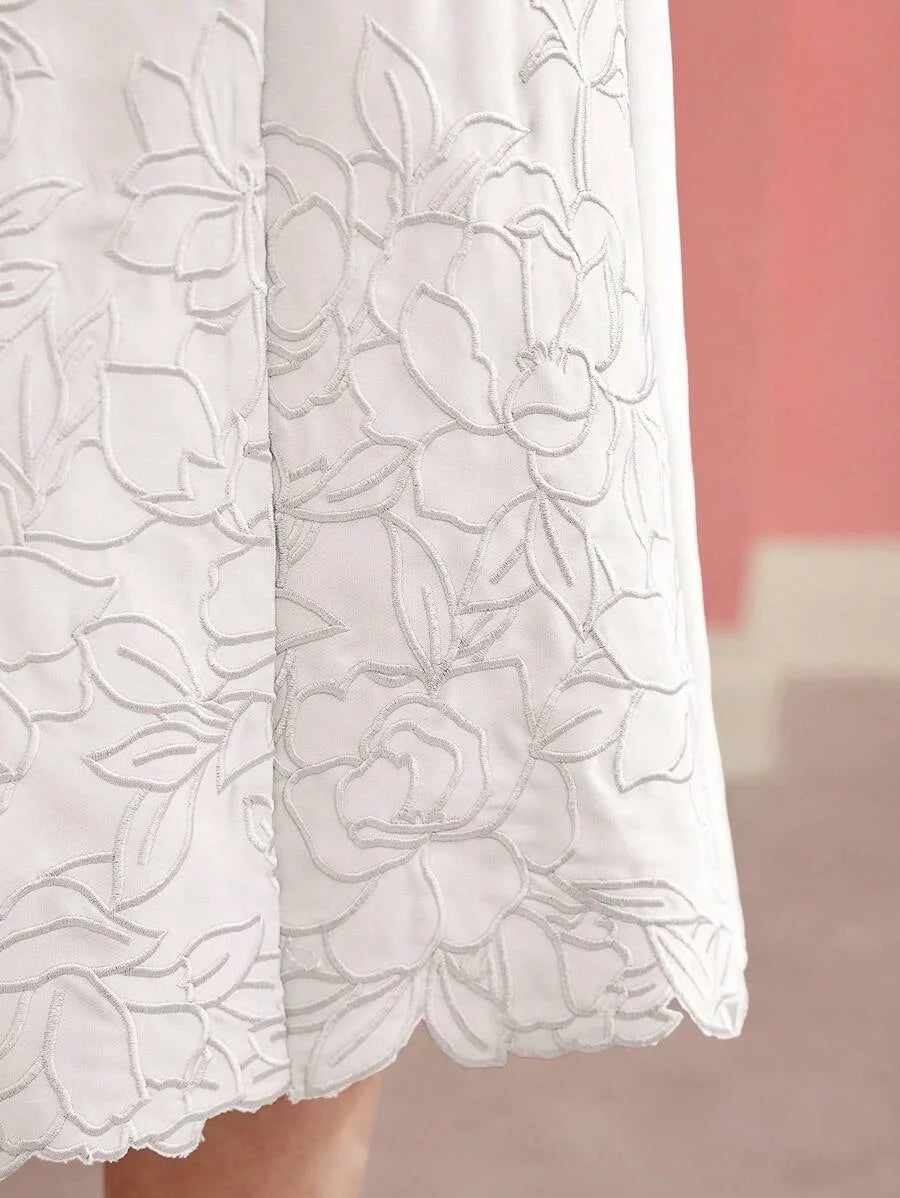 PREMIUM FLORAL EMBROIDERED FITTED MERMAID HEM DRESS