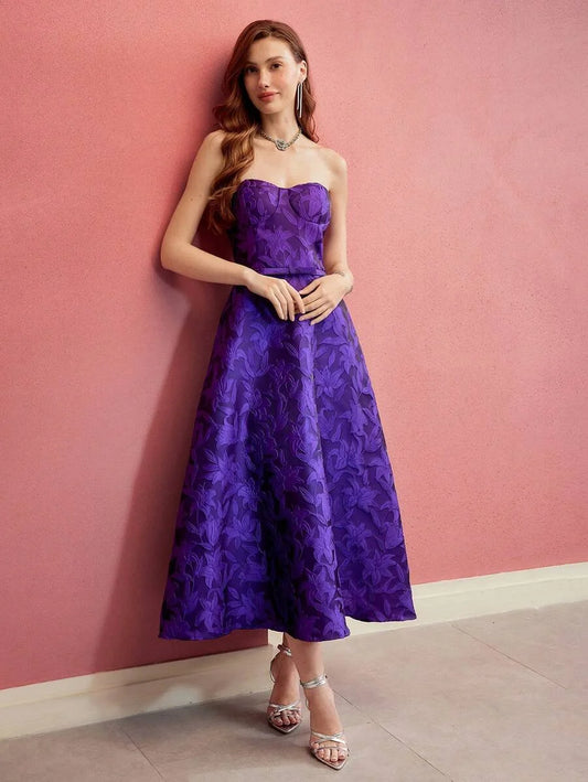 PREMIUM FLORAL EMBROIDERY FLARED TUBE DRESS