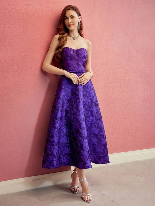 PREMIUM FLORAL EMBROIDERY FLARED TUBE DRESS