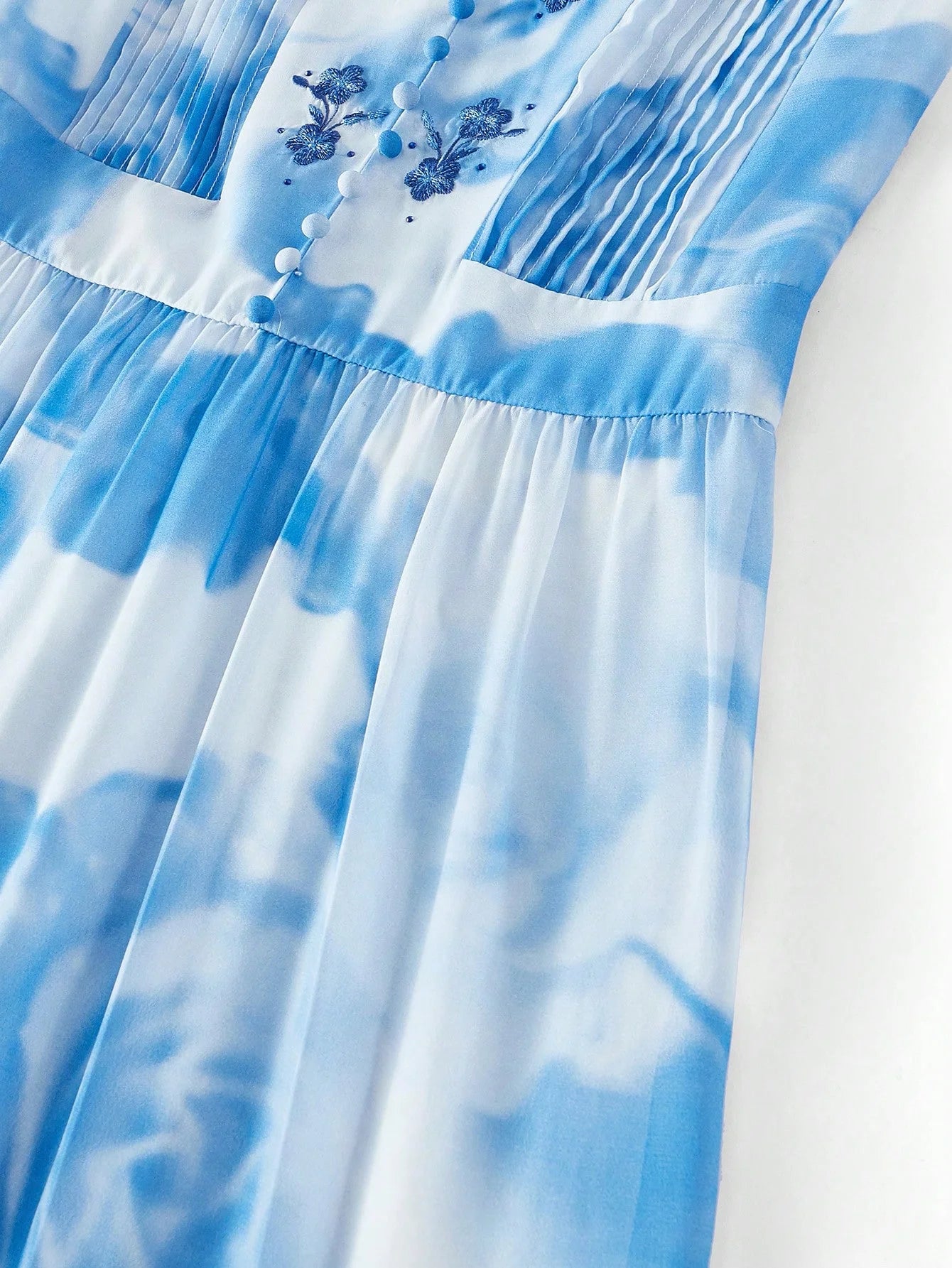 PREMIUM FLORAL EMBROIDERY FLOWY DRESSSPRINGSUMMER