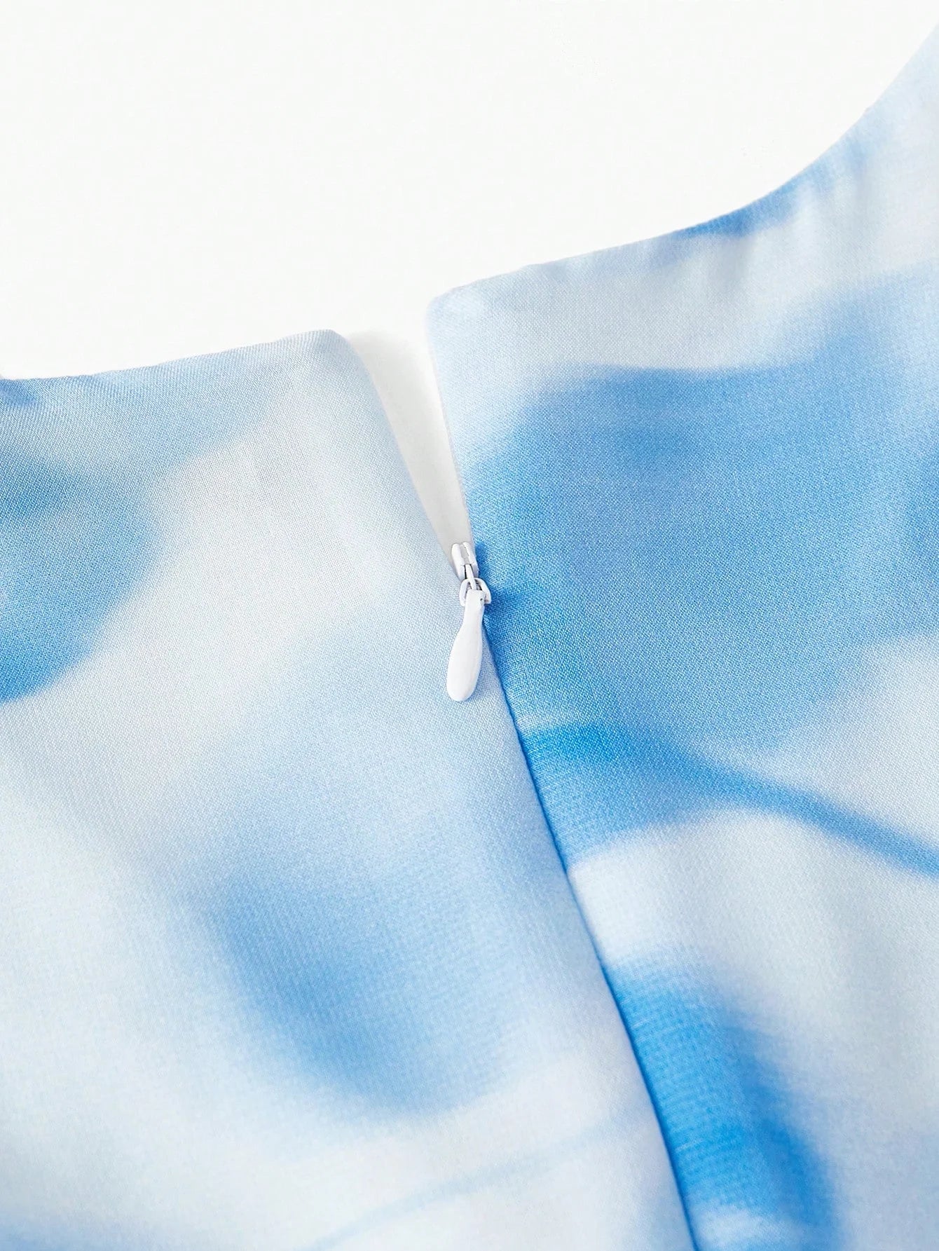 PREMIUM FLORAL EMBROIDERY FLOWY DRESSSPRINGSUMMER