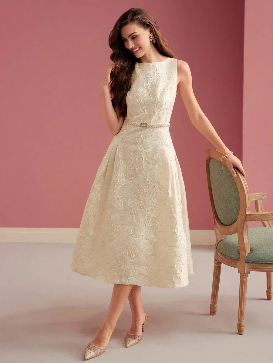 PREMIUM FLORAL JACQUARD FITTED WAIST DRESS