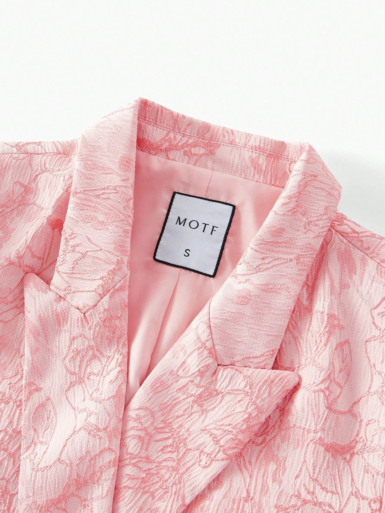 PREMIUM FLORAL JACQUARD STRUCTURED BLAZERVALENTINES DAY