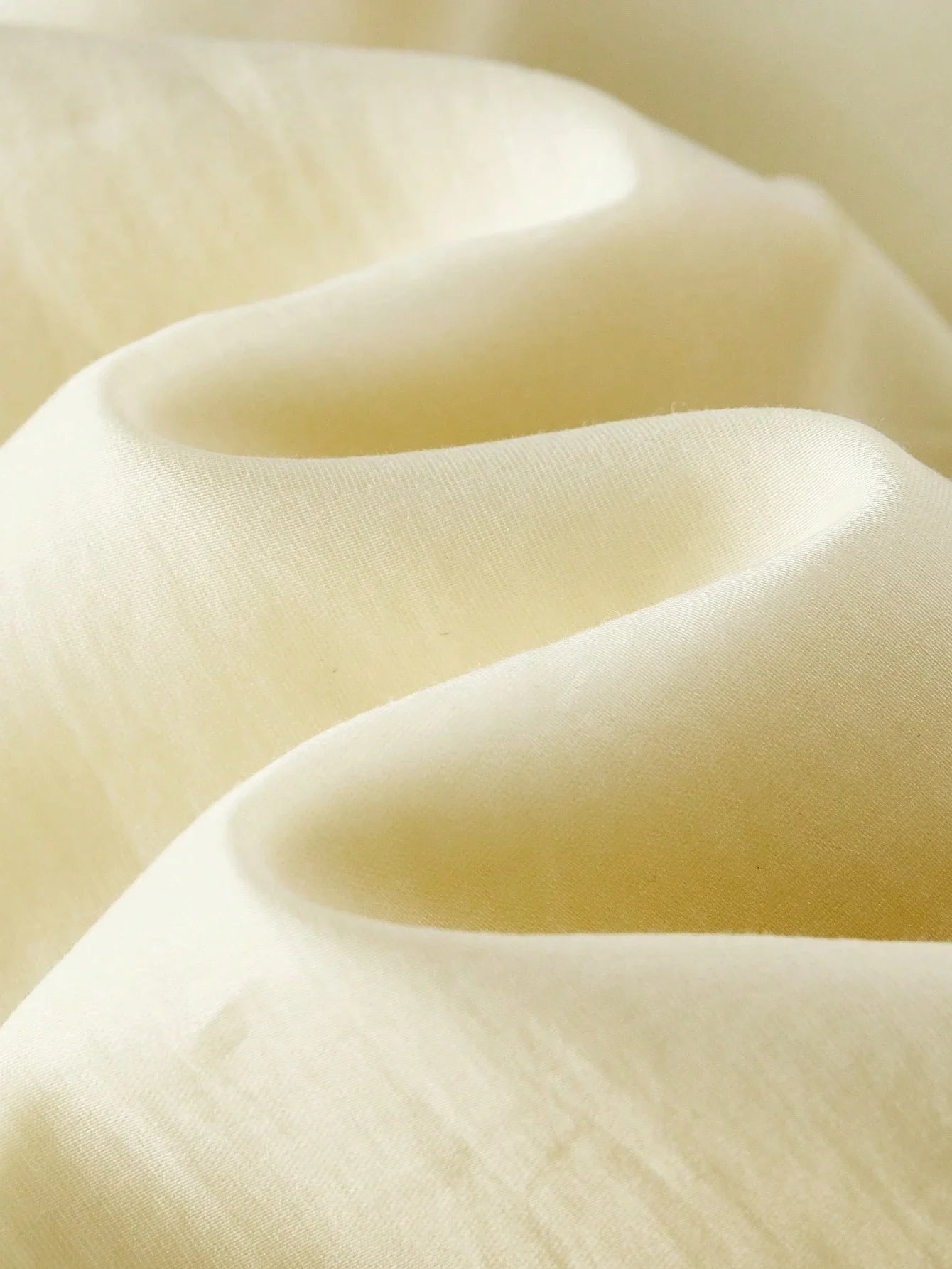 PREMIUM FLORAL PATCHED FLOWY DRESS