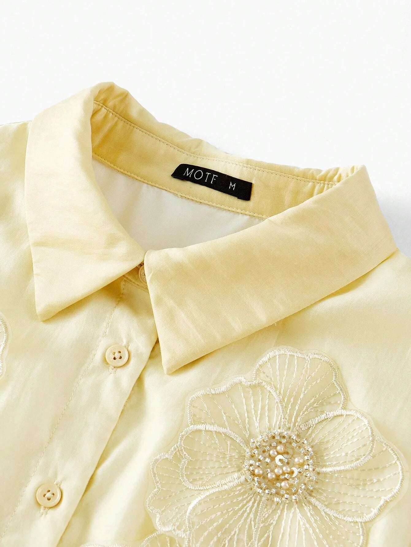 PREMIUM FLORAL PATCHED FLOWY DRESS