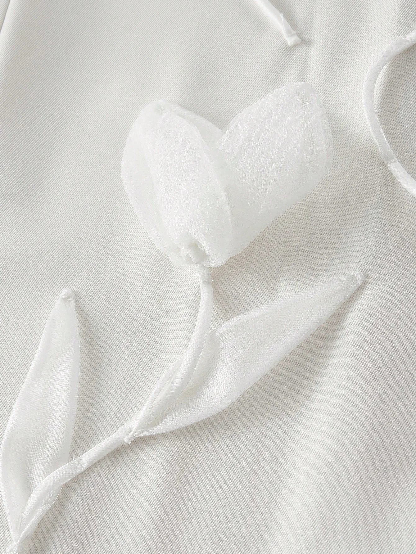 PREMIUM FLORAL PATCHED SHORT SLEEVE DRESS