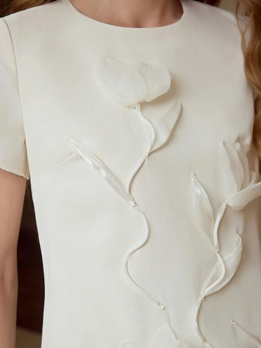 PREMIUM FLORAL PATCHED SHORT SLEEVE DRESS