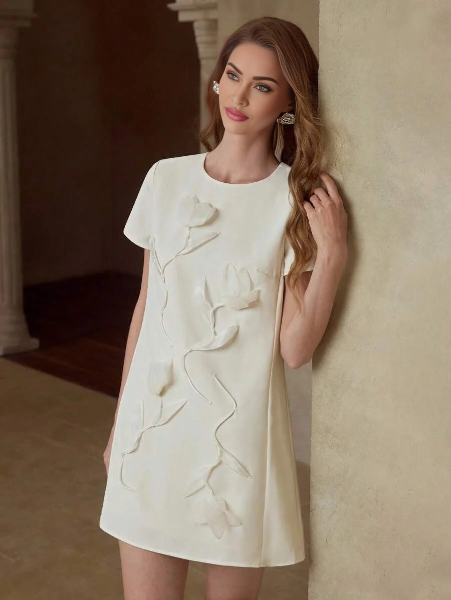 PREMIUM FLORAL PATCHED SHORT SLEEVE DRESS