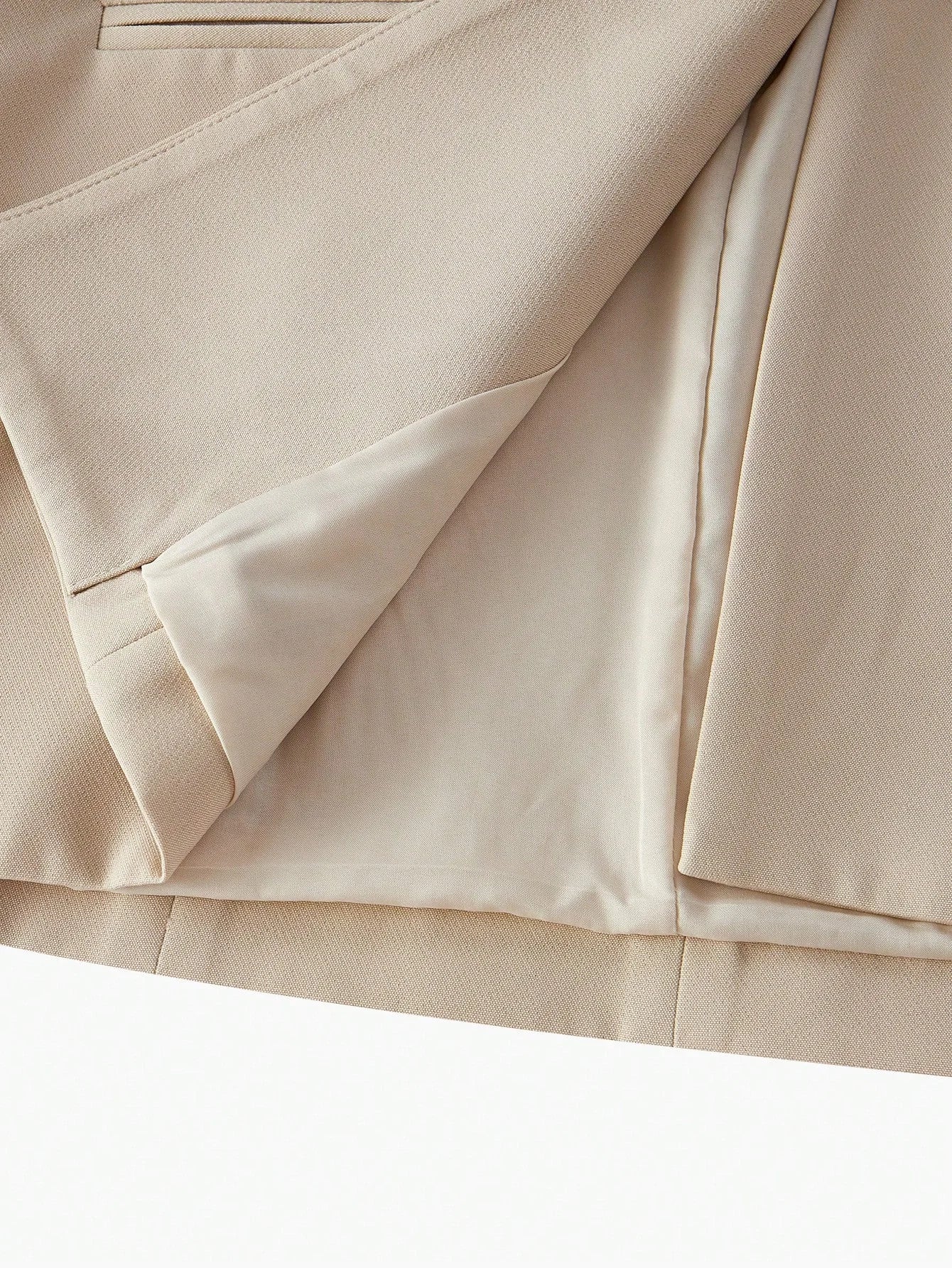 PREMIUM FLORAL PATCHED STRUCTURED BLAZER