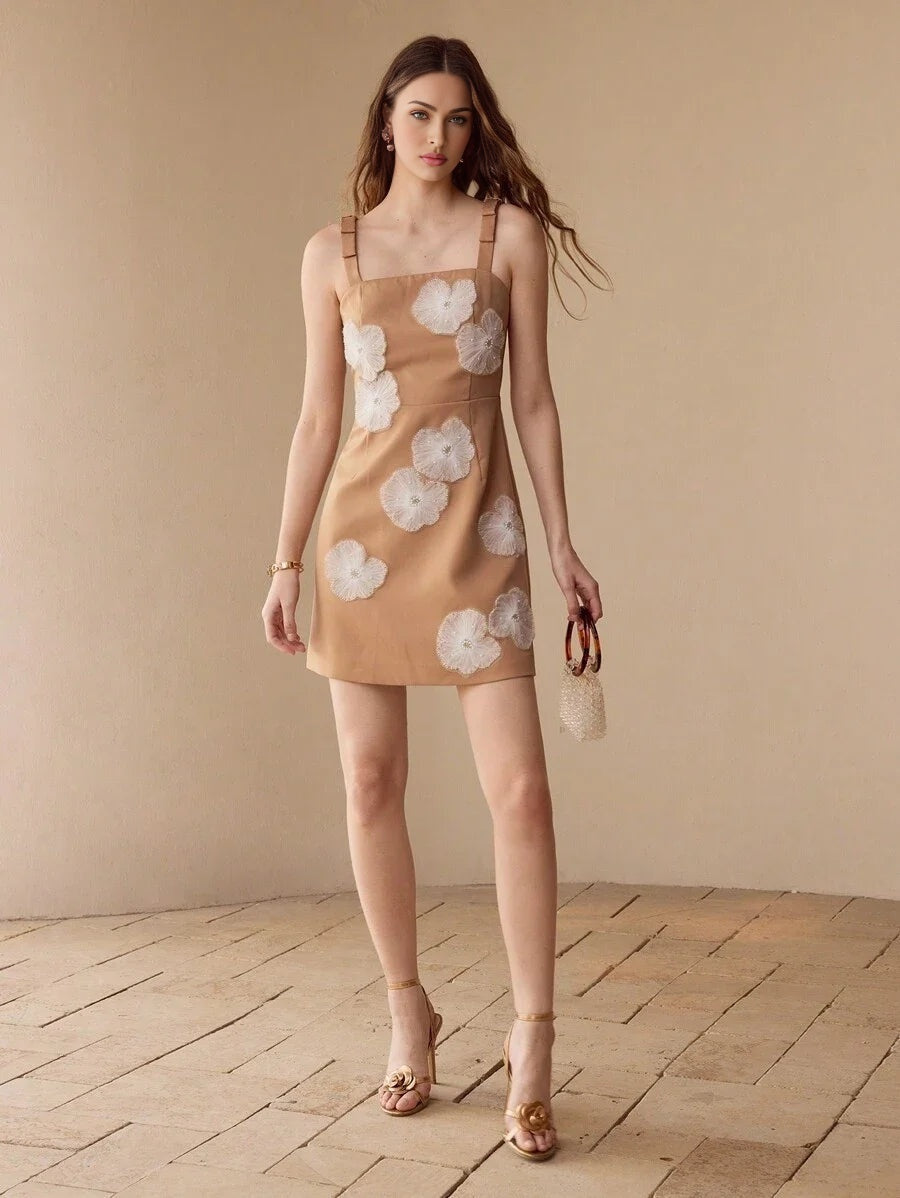 PREMIUM FLORAL PATCHED TANK DRESS