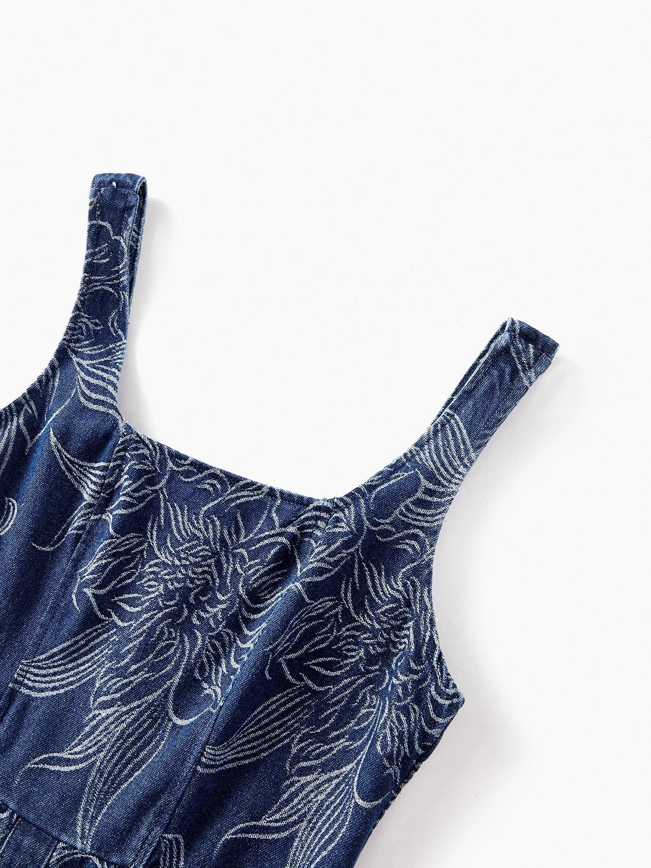 PREMIUM FLORAL PRINT FAUX PEARL BUCKLE BELTED DENIM DRESS