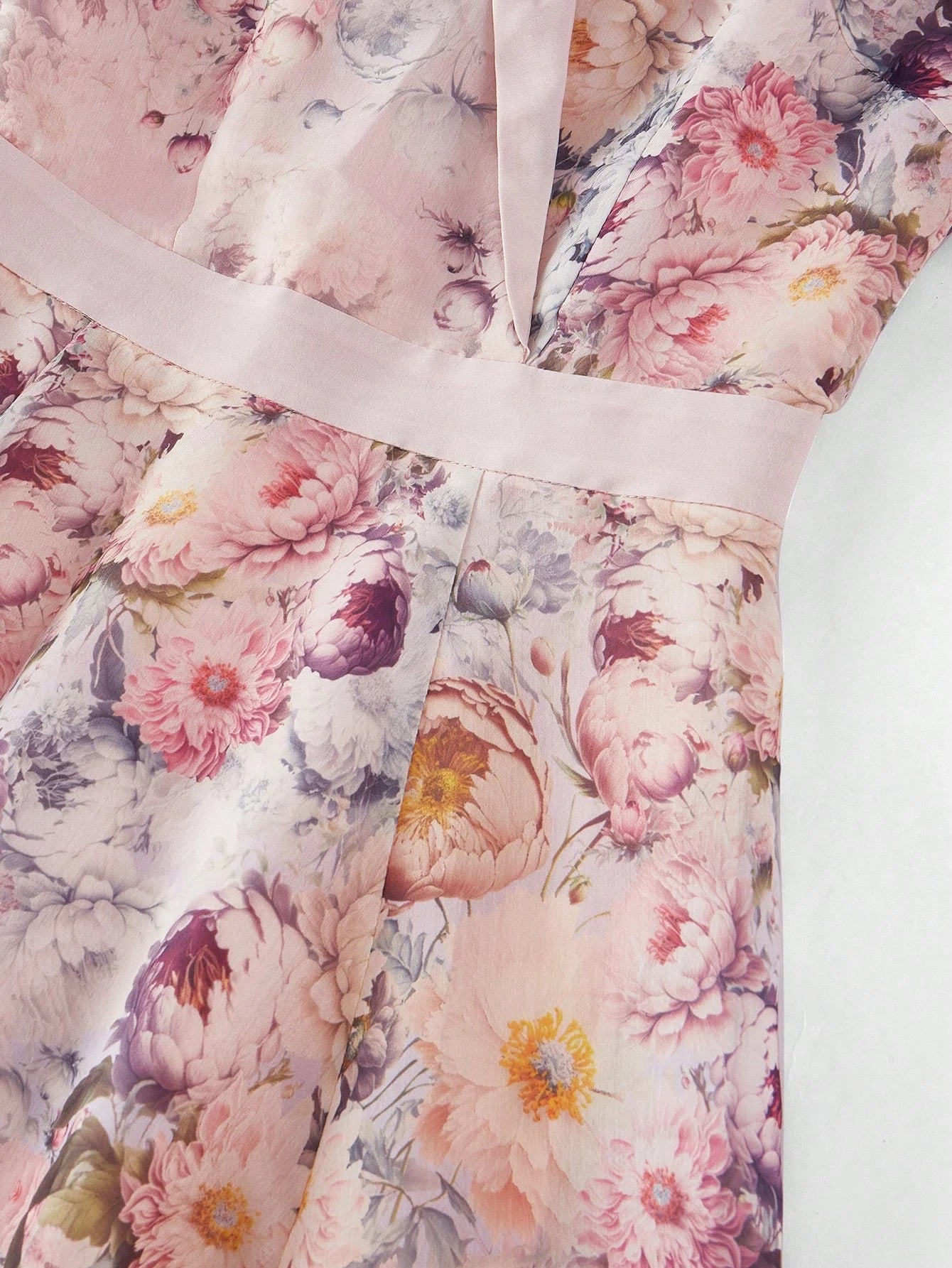 PREMIUM FLORAL PRINT FLOWY DRESSSPRINGSUMMER