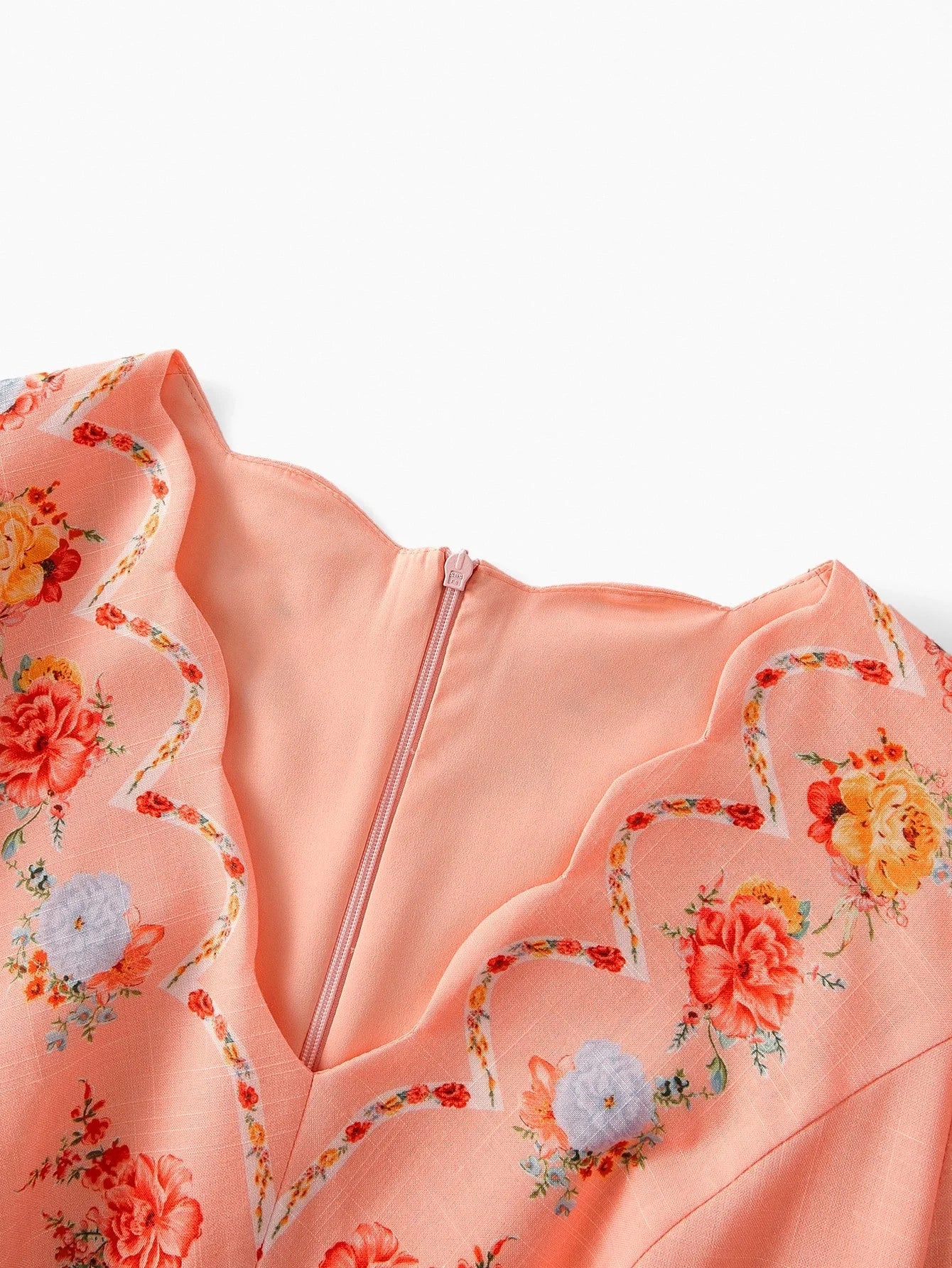 PREMIUM FLORAL PRINT VNECK ELEGANT MIDI DRESS SUITABLE FOR VACATION