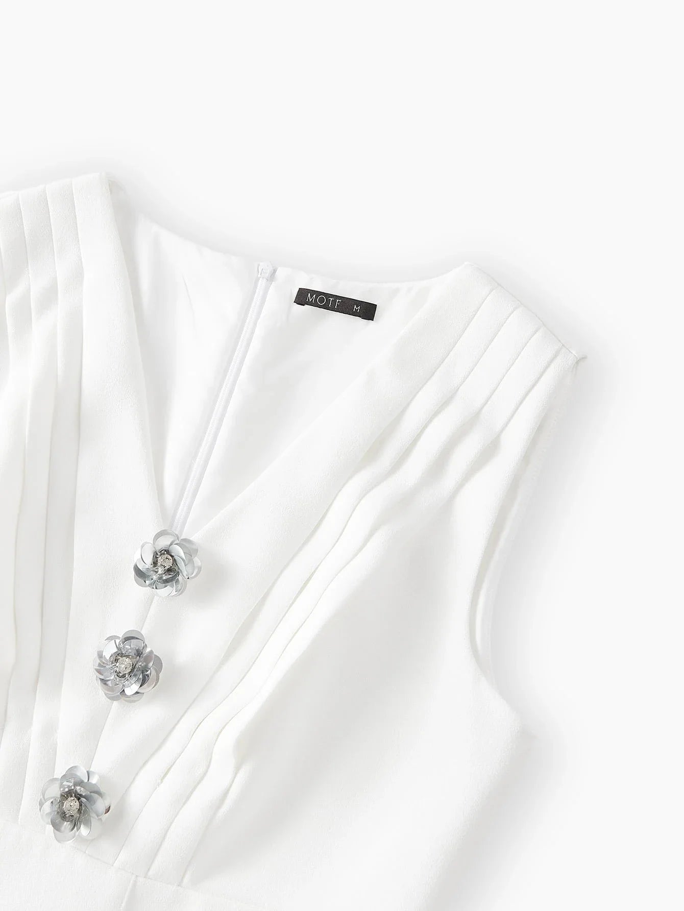 PREMIUM FLOWER BUTTON ZIPPER DRESS