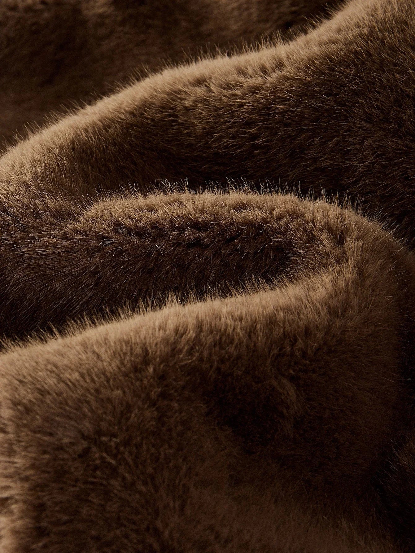 PREMIUM FLUFFY SOLID SINGLE BREASTED PLACKET COAT