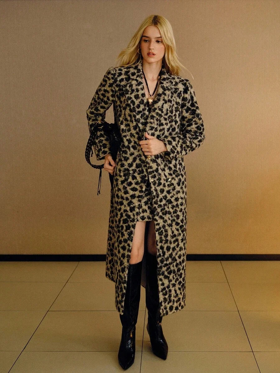 PREMIUM FUZZY LEOPARD PATTERN LAPEL COLLAR DOUBLE BREASTED PLACKET OVERCOAT