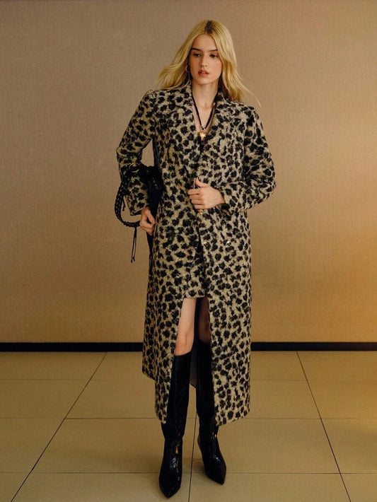 PREMIUM FUZZY LEOPARD PATTERN LAPEL COLLAR DOUBLE BREASTED PLACKET OVERCOAT