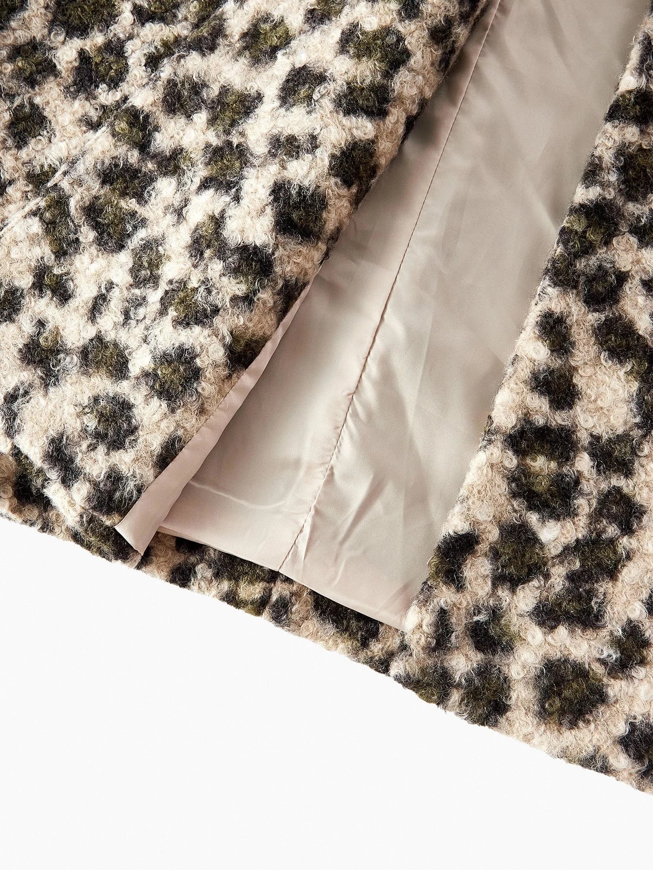 PREMIUM FUZZY LEOPARD PATTERN LAPEL COLLAR DOUBLE BREASTED PLACKET OVERCOAT