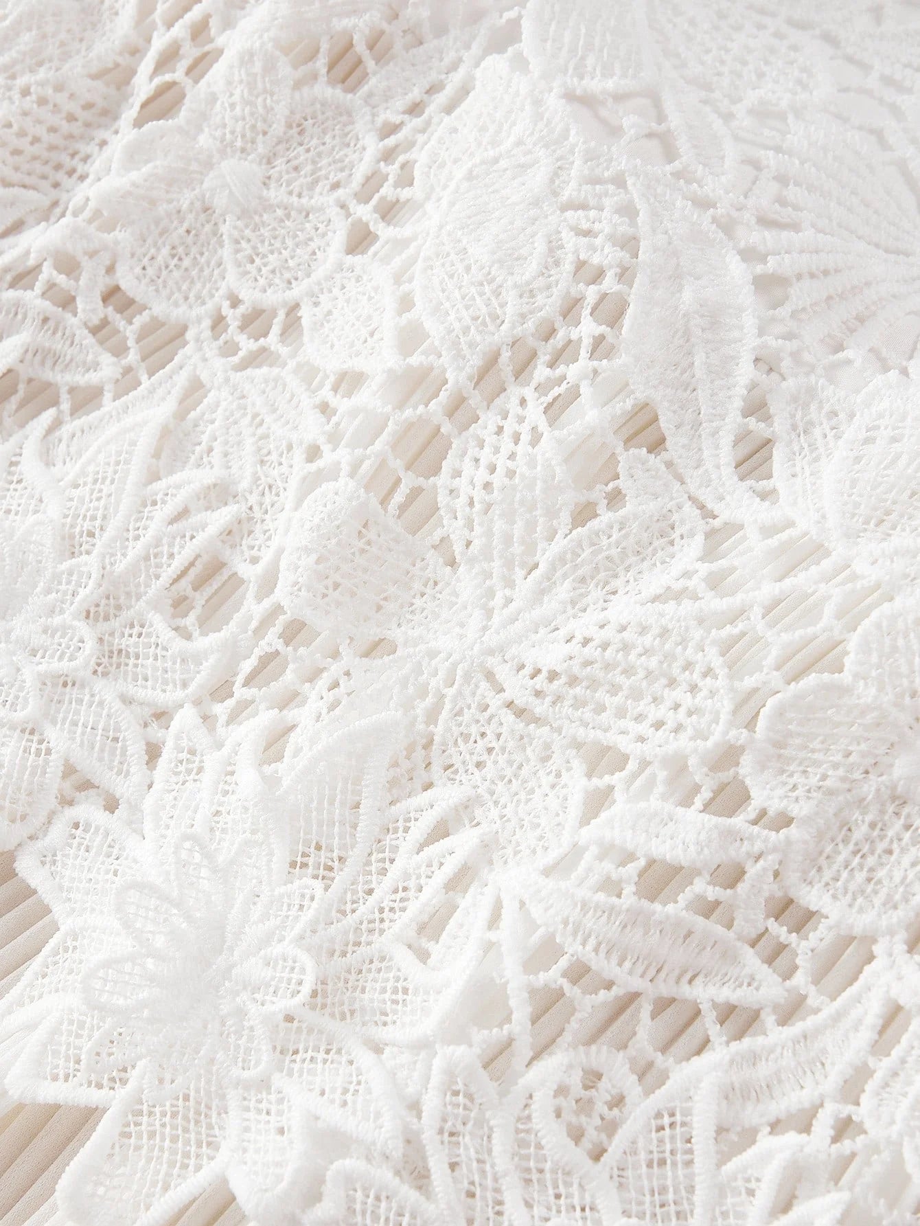 PREMIUM GUIPURE LACE PLEATED DRESS