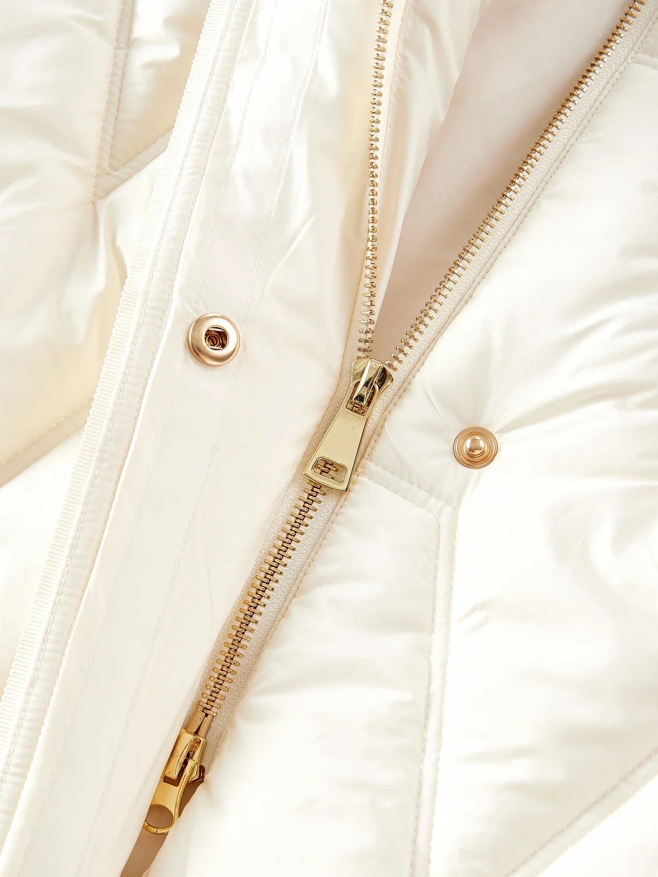 PREMIUM HOODED CONTRAST FAUX FUR WINTER COAT