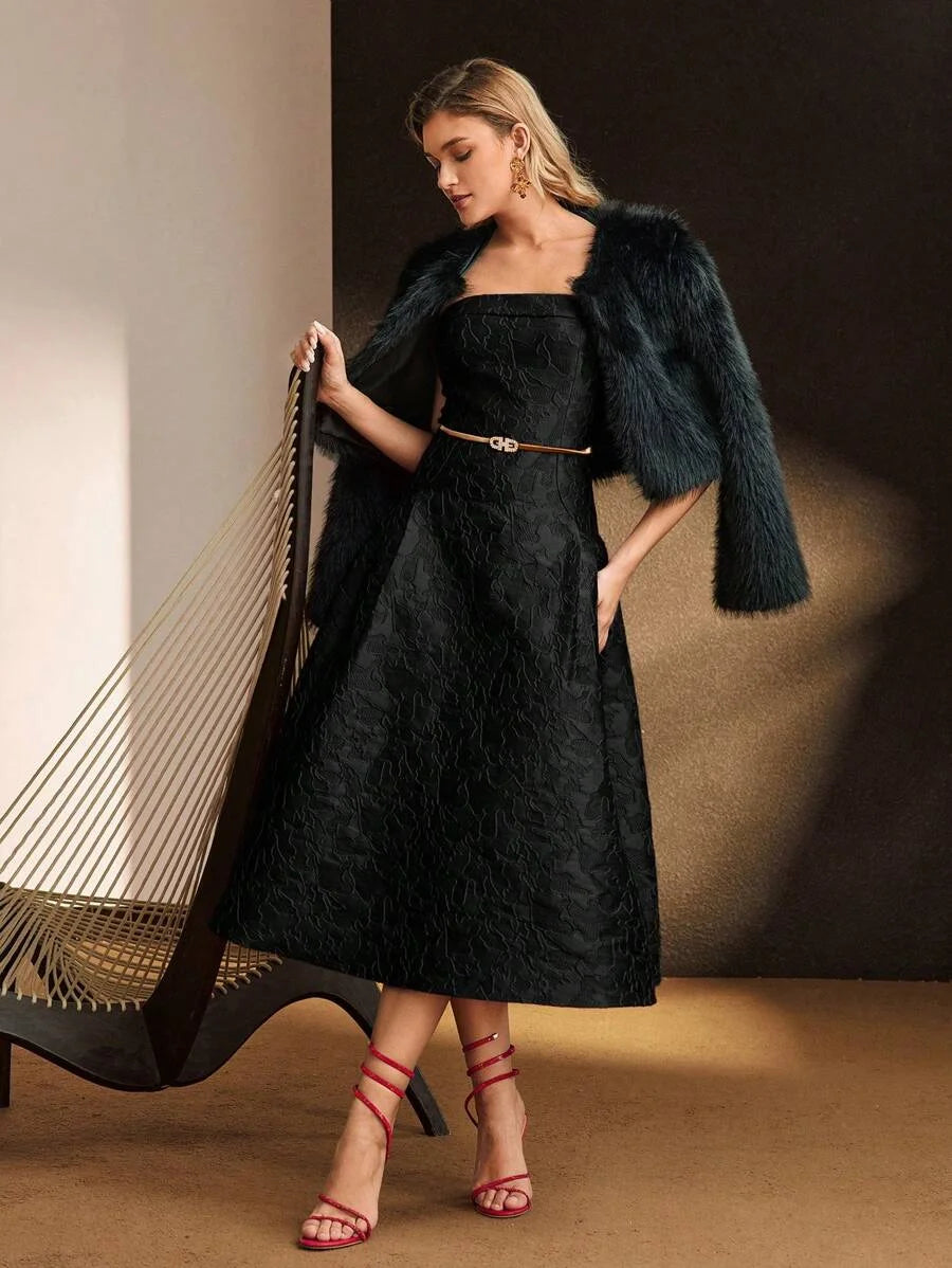 PREMIUM JACQUARD PATTERN SOLID FLARE HEM TUBE MIDI DRESS