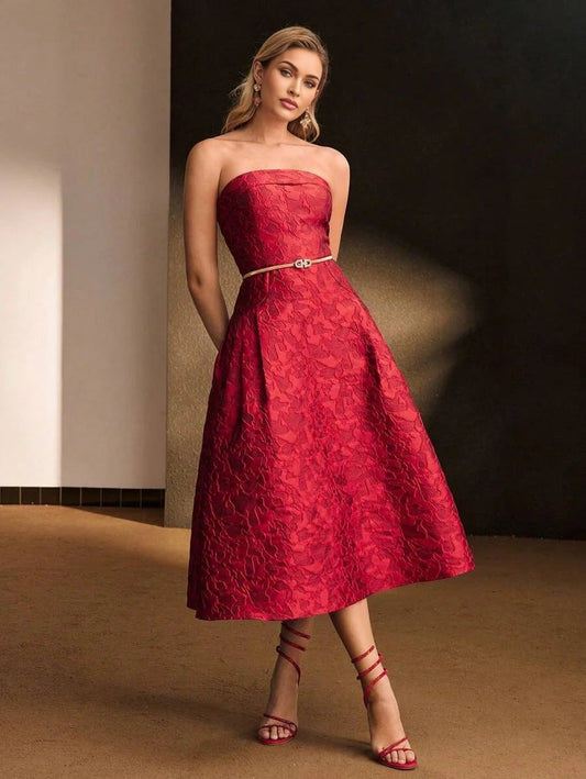 PREMIUM JACQUARD PATTERN SOLID FLARE HEM TUBE MIDI DRESS