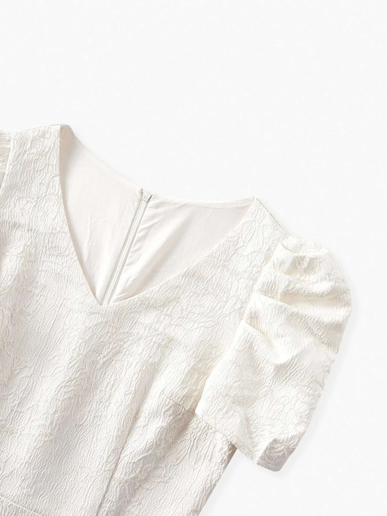 PREMIUM JACQUARD PLEATED HEM DRESS