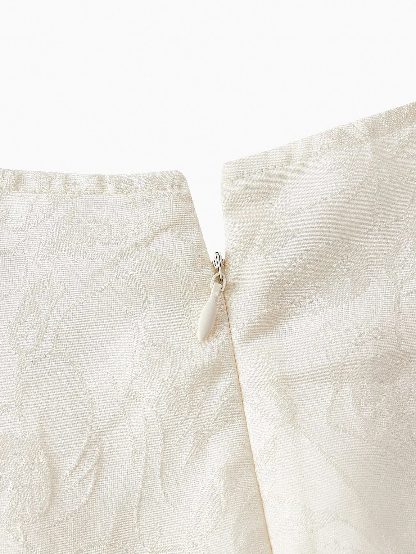 PREMIUM JACQUARD STEREO FLOWER SPLIT HEM SLIM FIT DRESS