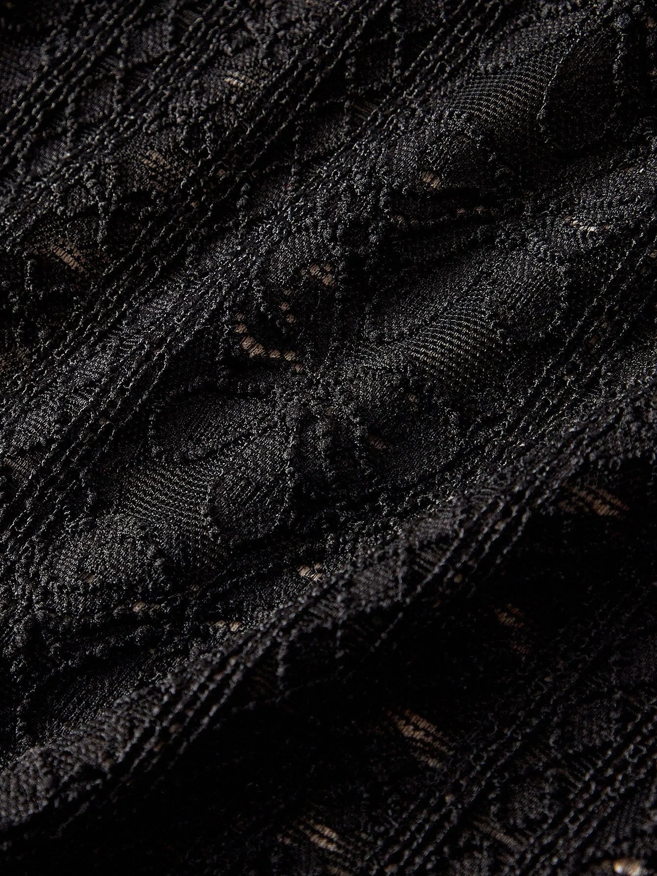 PREMIUM LACE FLARE SLEEVE DRESS