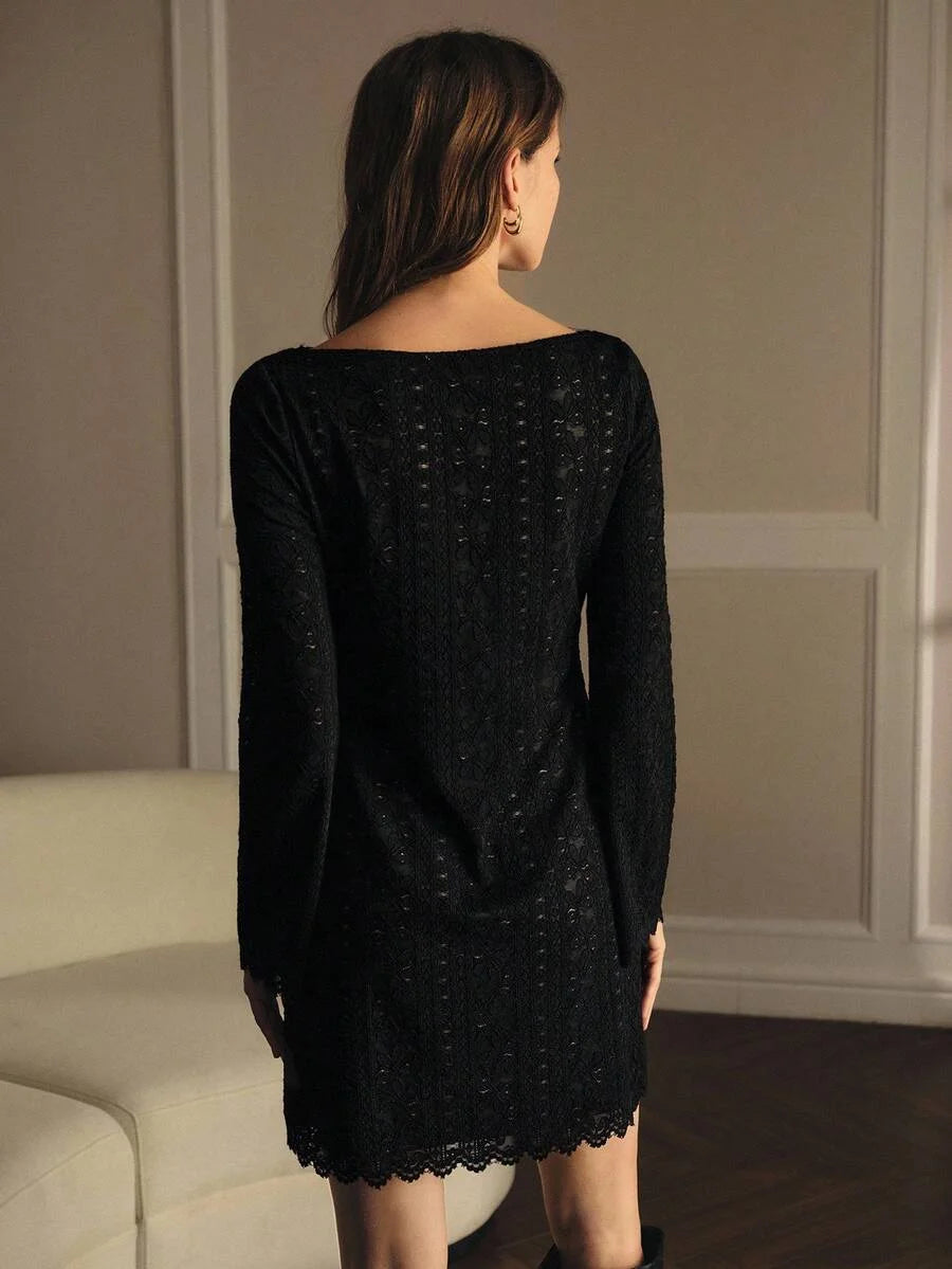 PREMIUM LACE FLARE SLEEVE DRESS