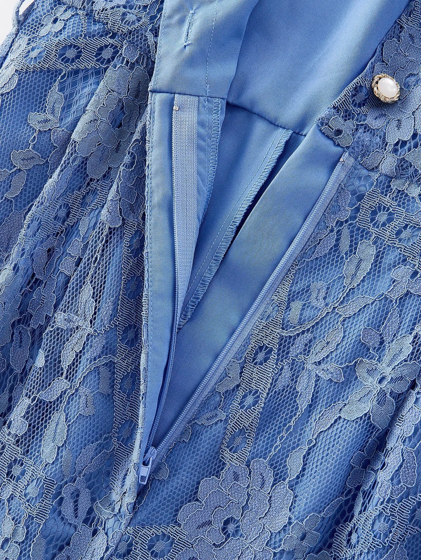 PREMIUM LACE OVERLAY BUCKLE BELTED BUTTON FRONT JUMPSUIT