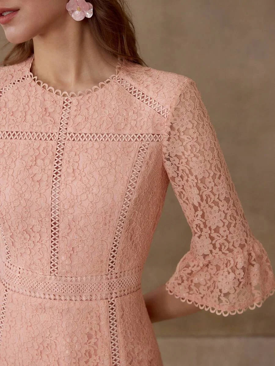 PREMIUM LACE RUFFLE HEM DRESS