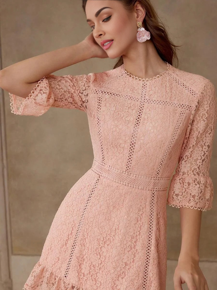 PREMIUM LACE RUFFLE HEM DRESS
