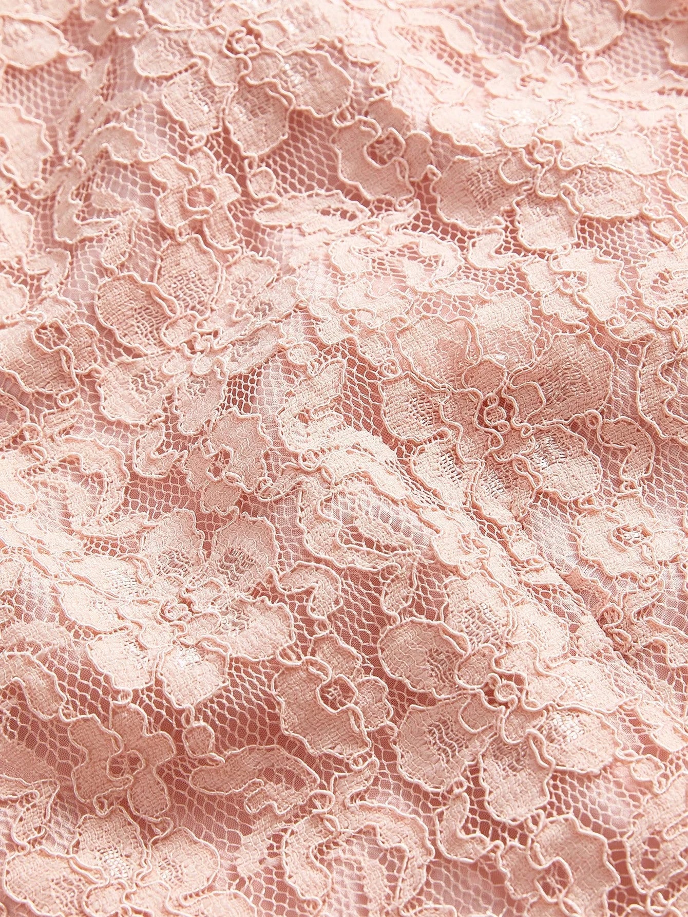 PREMIUM LACE RUFFLE HEM DRESS