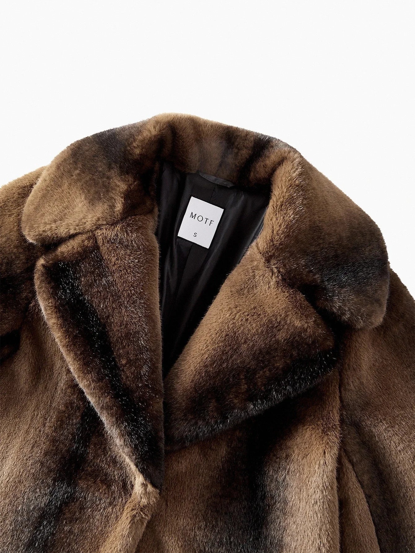 PREMIUM LAPEL BUTTON FRONT FAUX FUR COAT