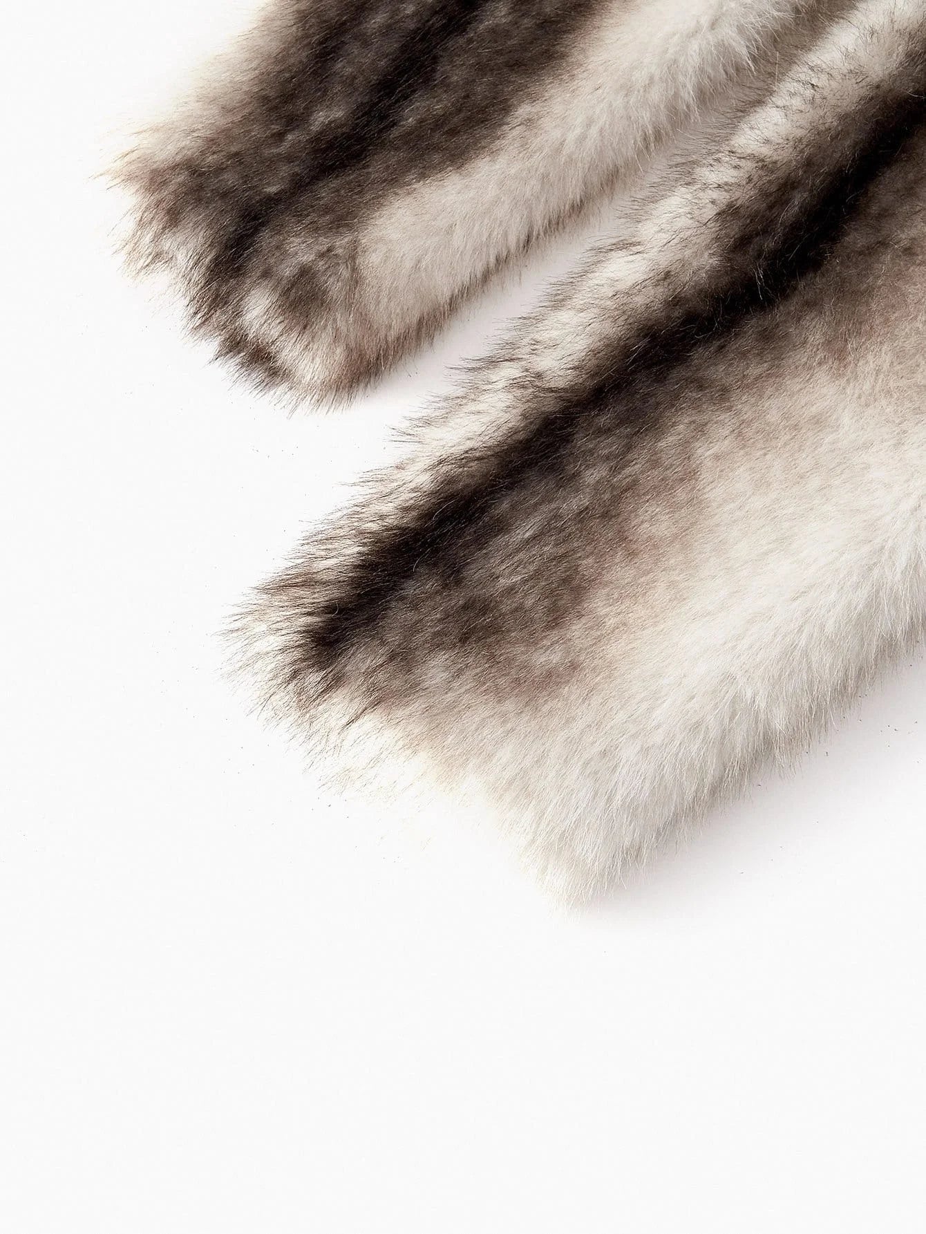 PREMIUM LAPEL COLORBLOCK FAUX FUR COAT