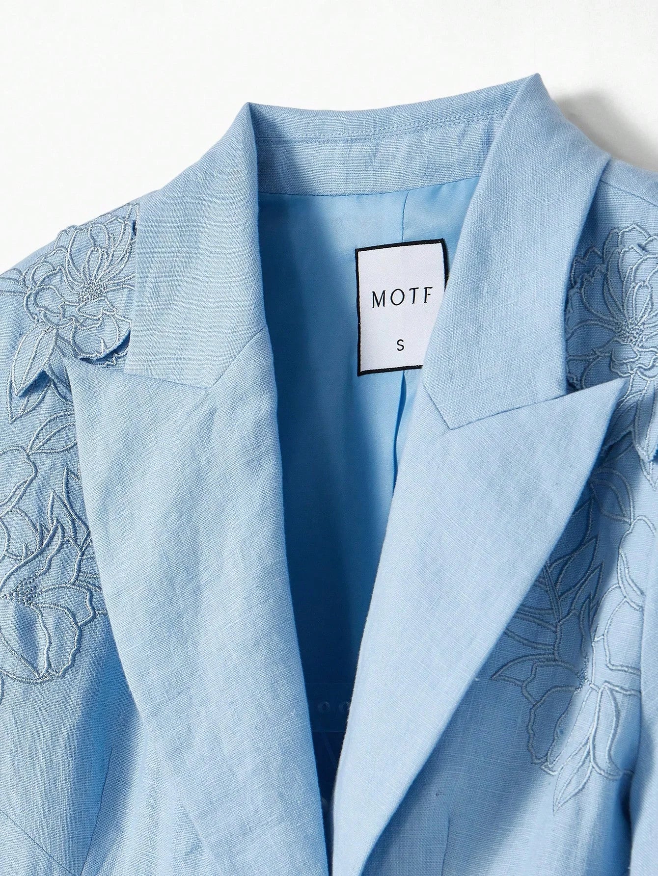 PREMIUM LINEN EMBROIDERED FLORAL DOUBLE BUTTON BLAZERSPRINGSUMMER