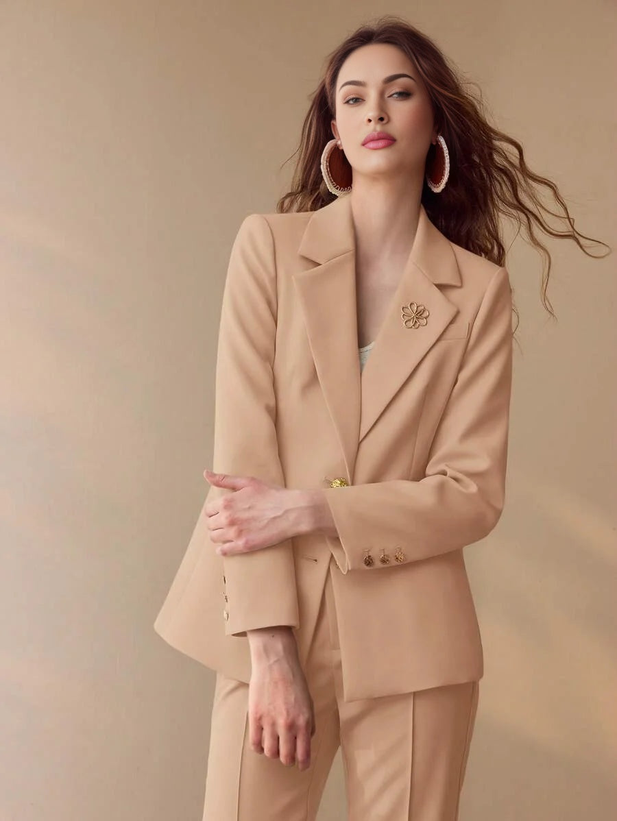 PREMIUM METAL FLORAL DECOR STRUCTURED BLAZER