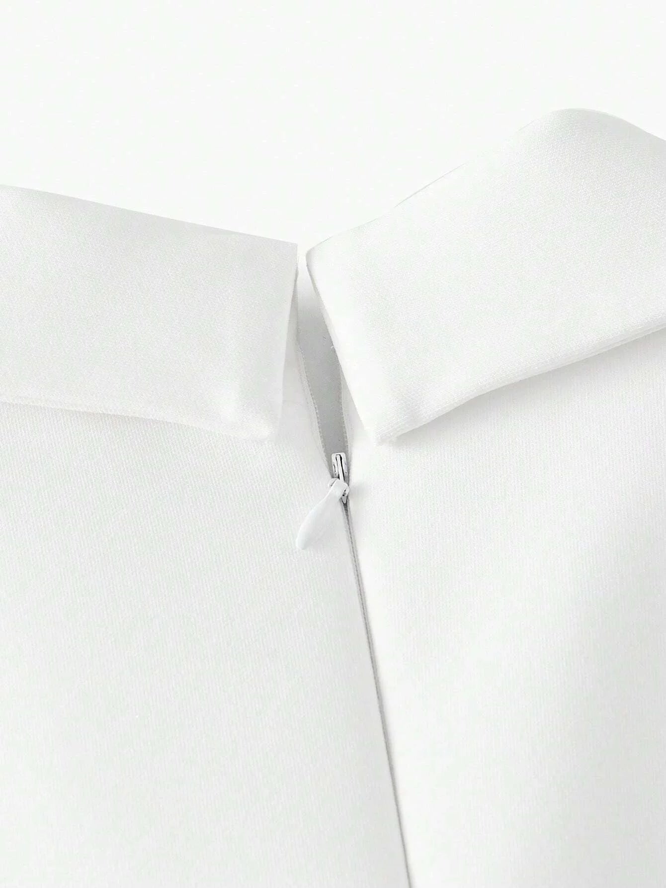 PREMIUM PEAK COLLAR CONTRAST SEQUIN DETAIL SEAM FRONT JUMPSUIT