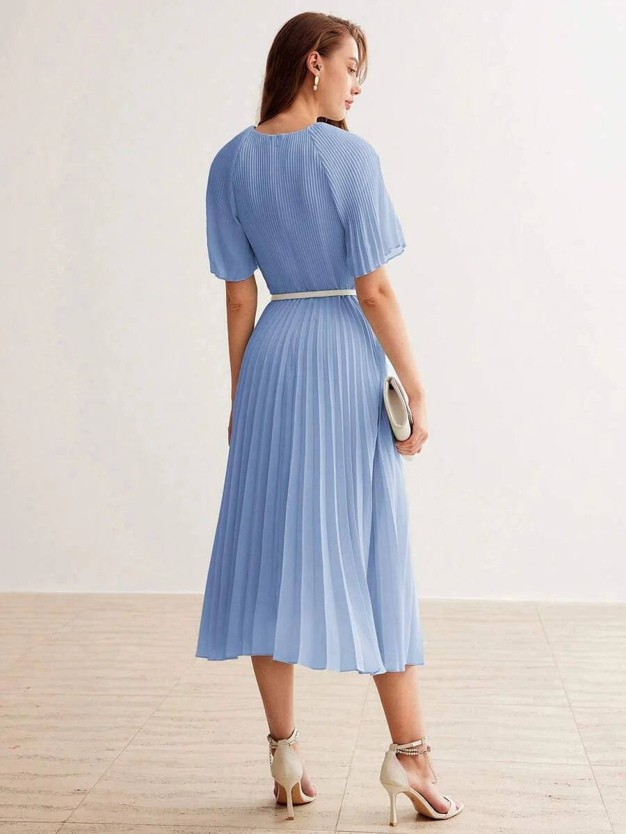 PREMIUM PLEATED FLOWY DRESS